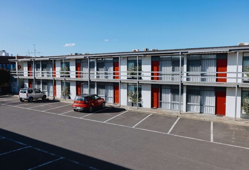 هتل Comfort Inn Traralgon