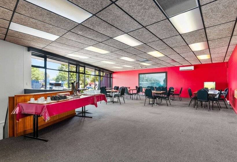 هتل Comfort Inn Traralgon