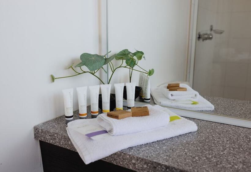 هتل Comfort Inn Traralgon