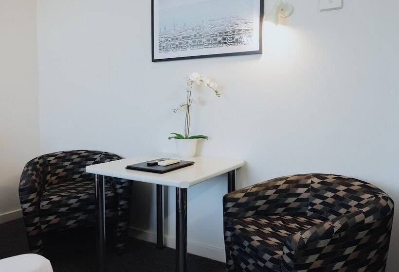 هتل Comfort Inn Traralgon