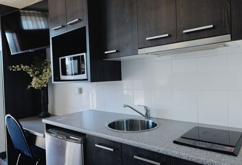 هتل Comfort Inn Traralgon