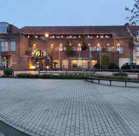 בית מלון כפרי De Basiliek