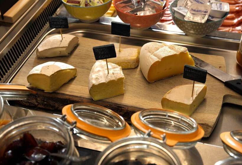 Boutique Hotel De Castillion   Small Elegant Family