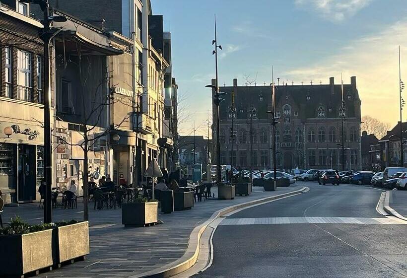 Elberg Hotel & Apartments