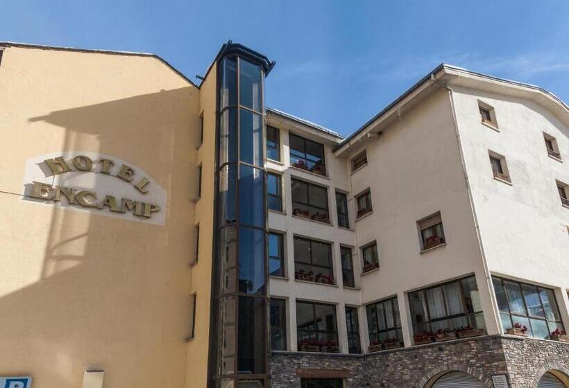 هتل Encamp by Nexta