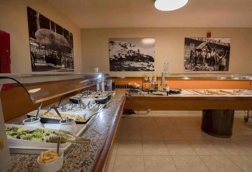 هتل Encamp by Nexta