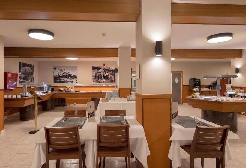 هتل Encamp by Nexta