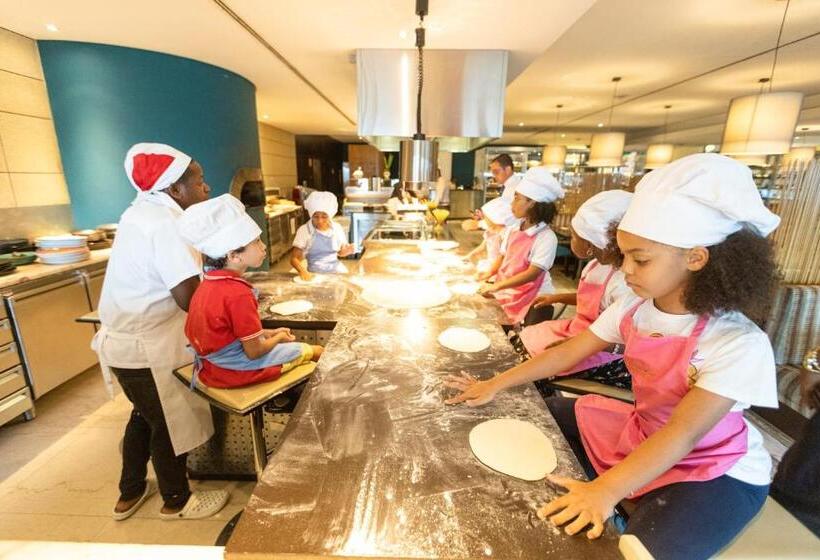 هتل Epic Sana Luanda