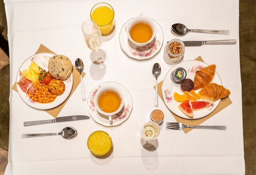 Grand Hotel Normandy By Cw Hotel Collection