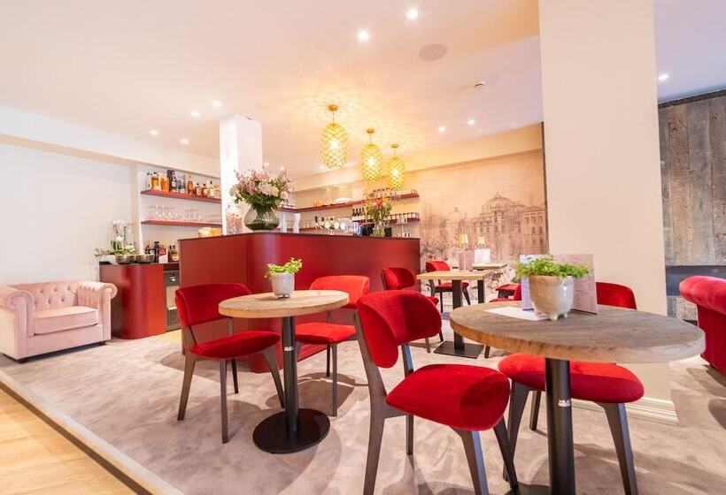 Grand Hotel Normandy By Cw Hotel Collection