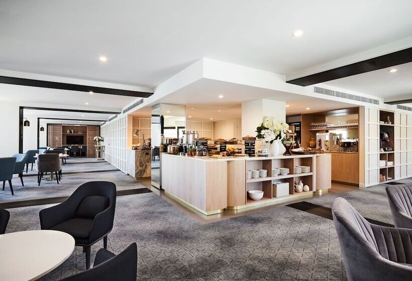 Four Seasons Hotel Sydney