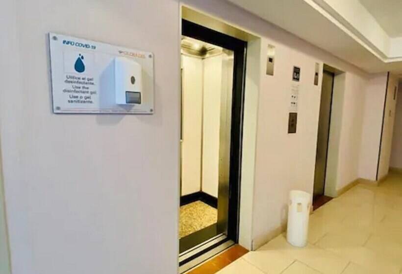 هتل Globales Republica