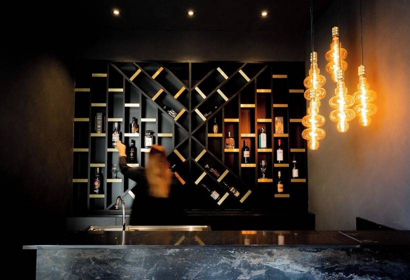 Отель Golden Tree