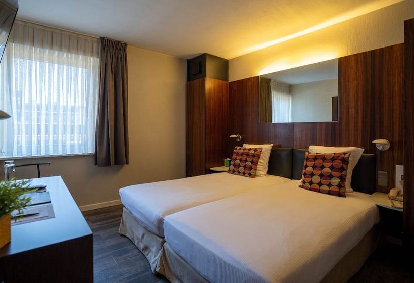 בית מלון כפרי Gosset