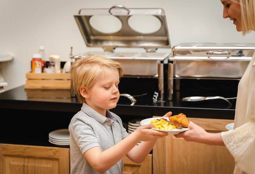 בית מלון כפרי Du Théâtre