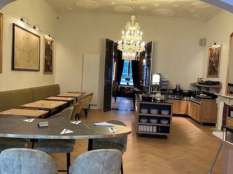 בית מלון כפרי Du Théâtre