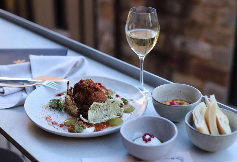 Harbour Rocks Hotel Sydney