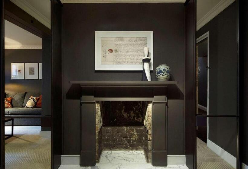 Harbour Rocks Hotel Sydney