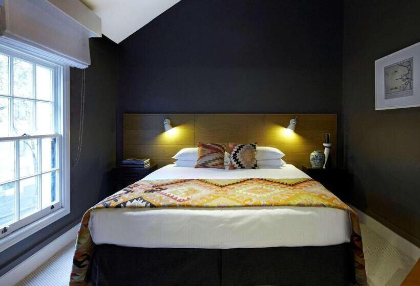 Harbour Rocks Hotel Sydney