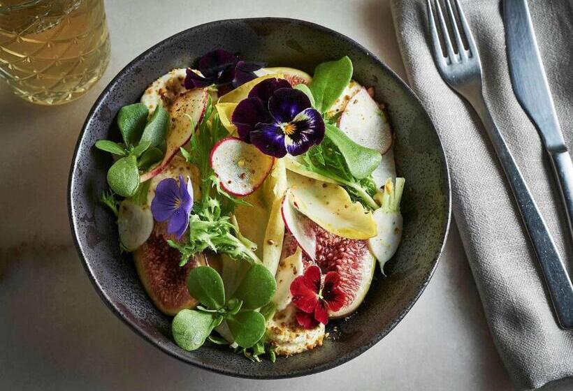 Harbour Rocks Hotel Sydney