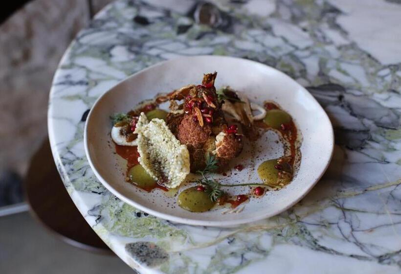 Harbour Rocks Hotel Sydney