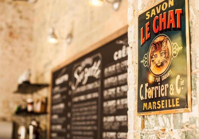 Harbour Rocks Hotel Sydney