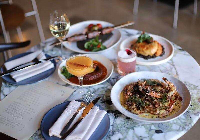 Harbour Rocks Hotel Sydney