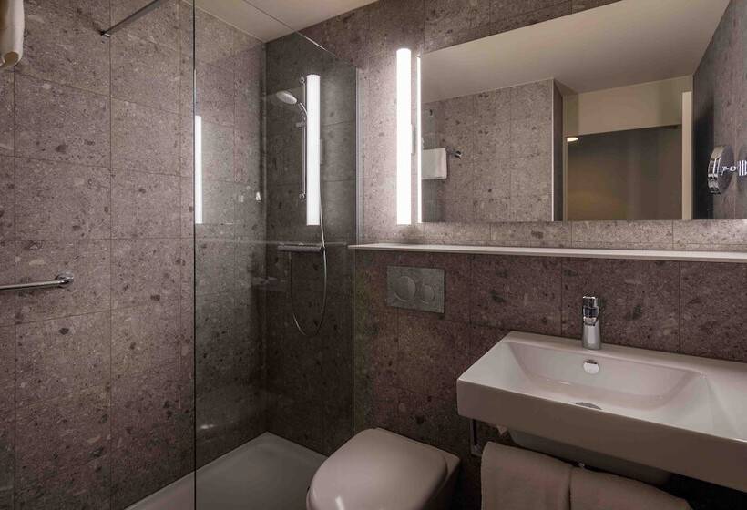 Holiday Inn Hotel Brussels Airport, An Ihg