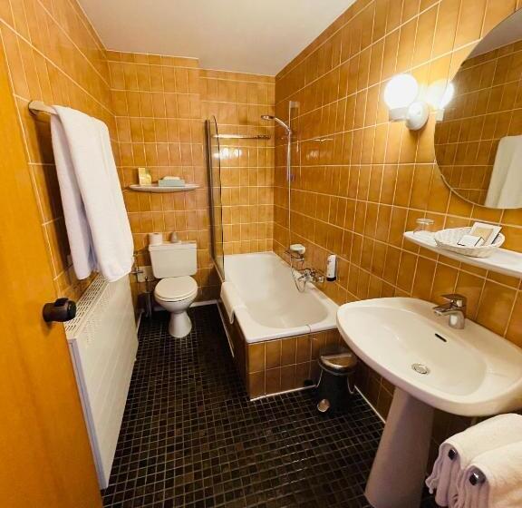 호텔 Hostellerie Sainte Cécile