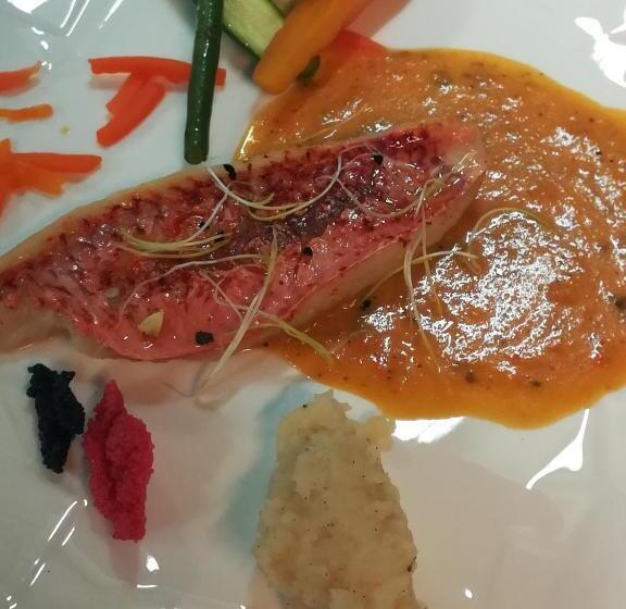 호텔 Hostellerie Sainte Cécile