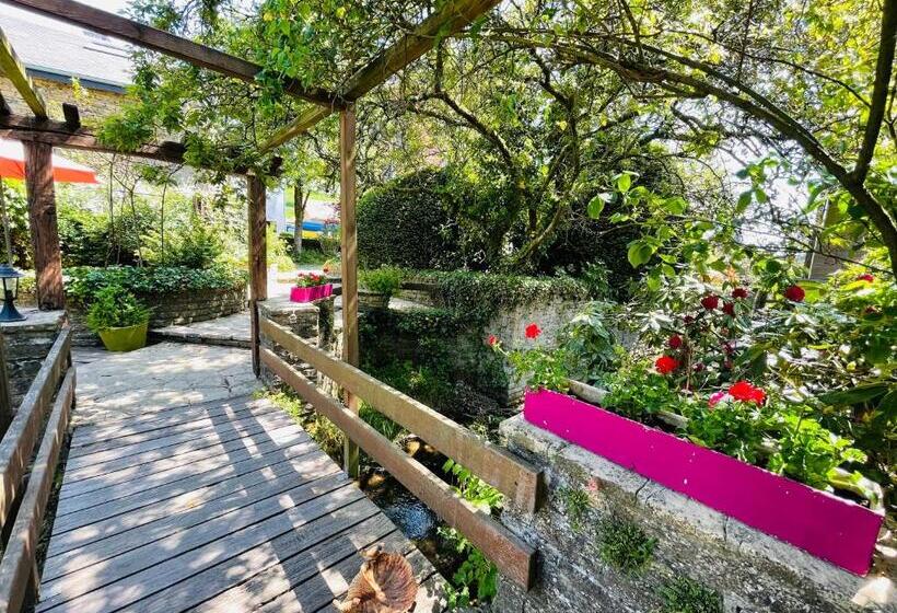 호텔 Hostellerie Sainte Cécile