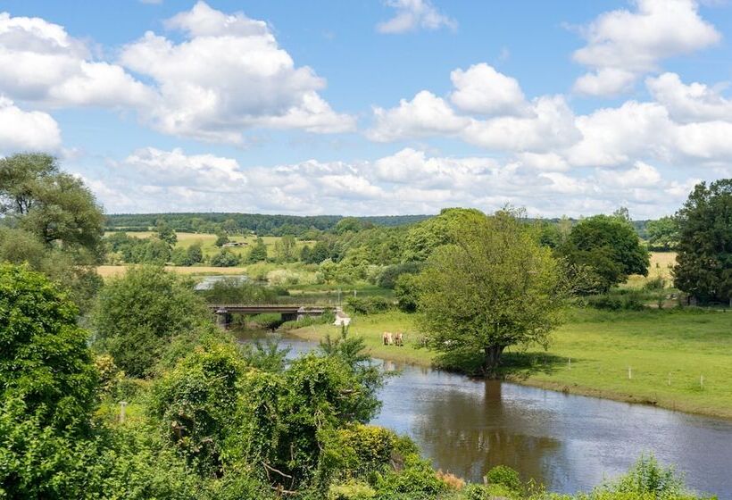 호텔 Hostellerie Sainte Cécile