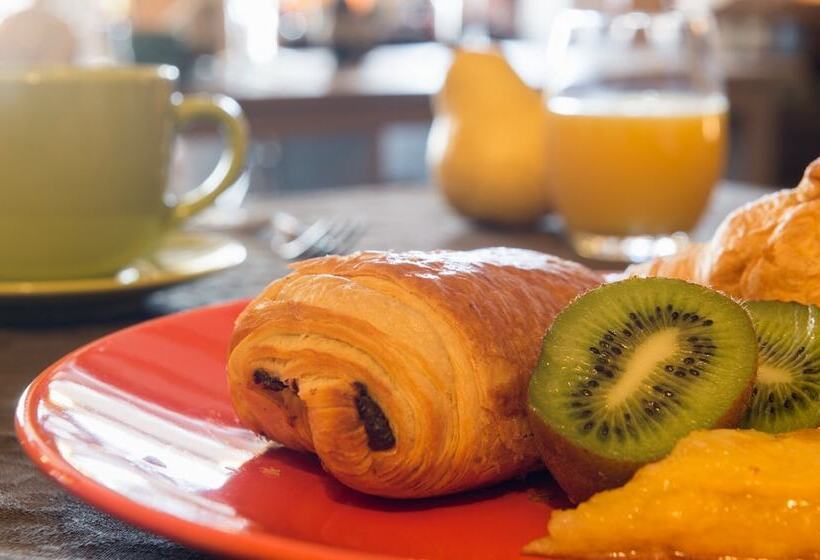 호텔 Hostellerie Sainte Cécile