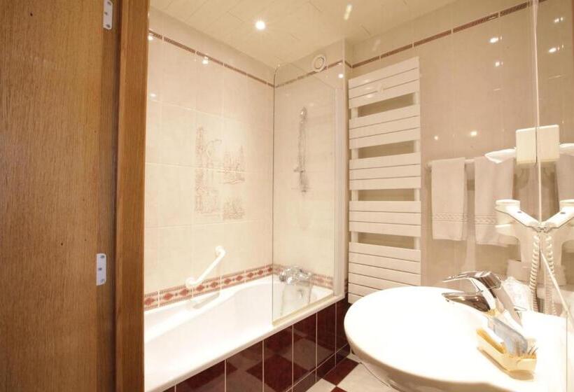 فندق Hôtel Le Relais Du Marquis