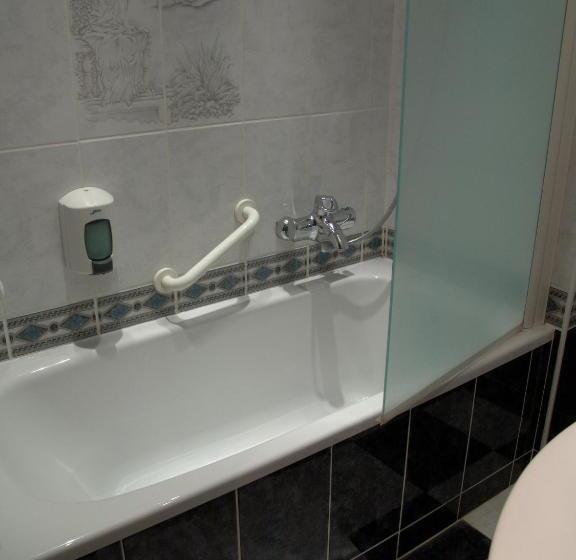 فندق Hôtel Le Relais Du Marquis