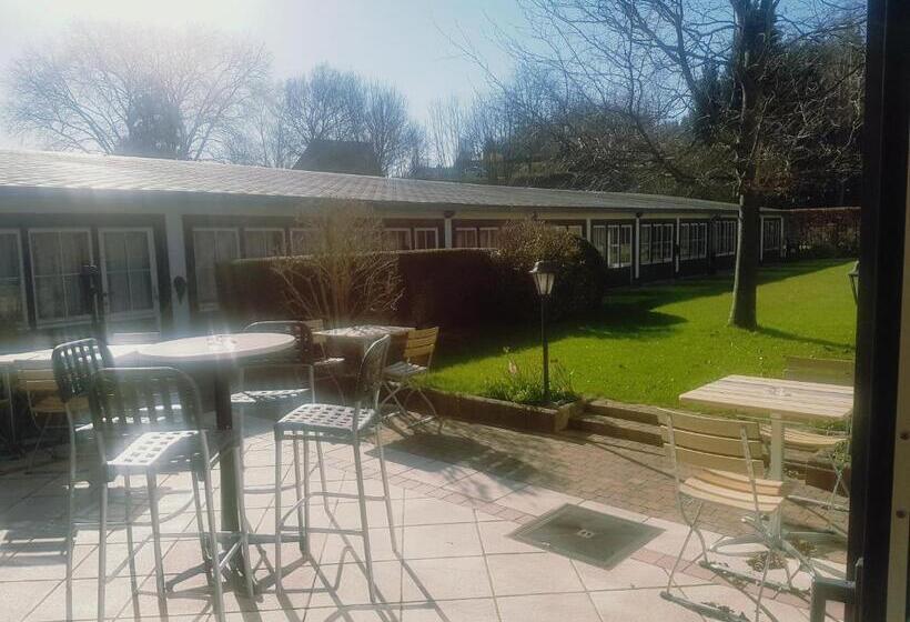 فندق Hôtel Le Relais Du Marquis