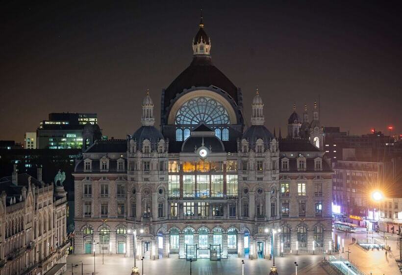 هتل Ibis Antwerpen Centrum