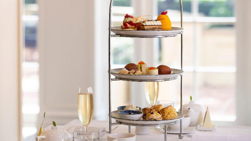 Отель Intercontinental Sanctuary Cove Resort, An Ihg