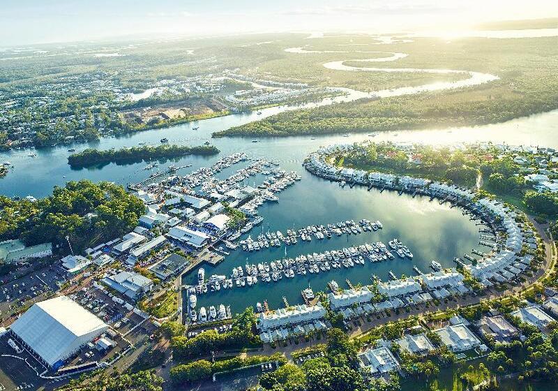 Отель Intercontinental Sanctuary Cove Resort, An Ihg