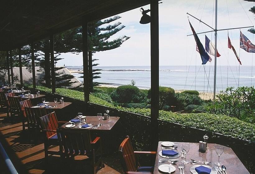 בית מלון כפרי Kims Beachside Retreat