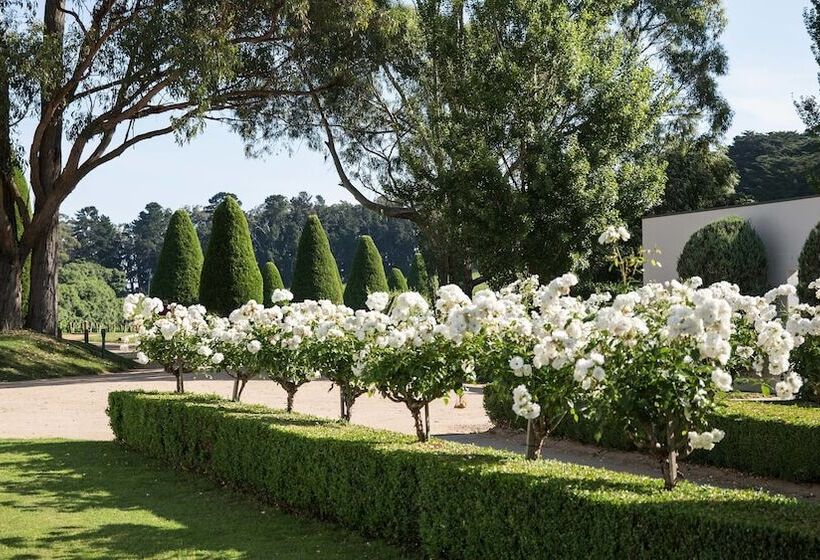 هتل Lancemore Lindenderry Red Hill