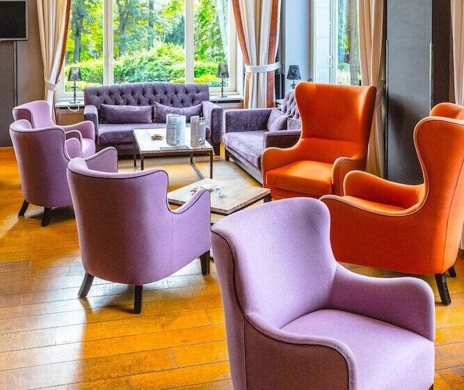 호텔 Le Chateau De Namur