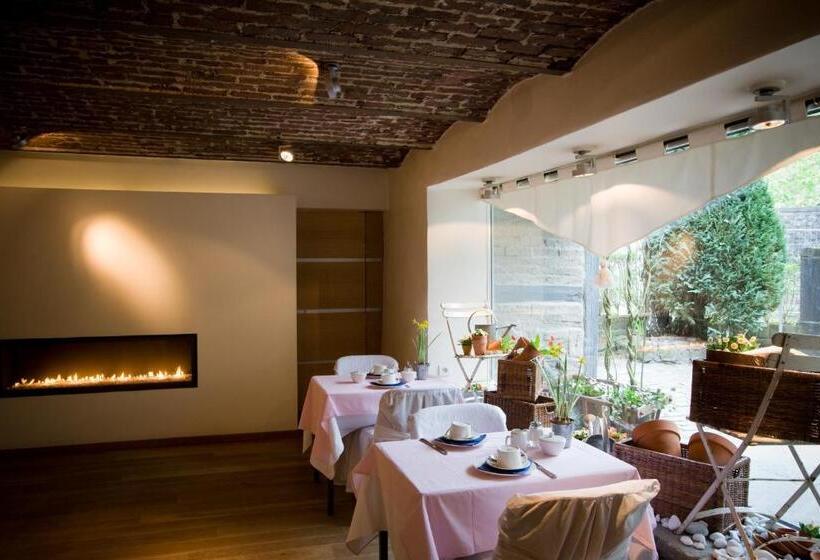 בית מלון כפרי Le Clos Des Récollets