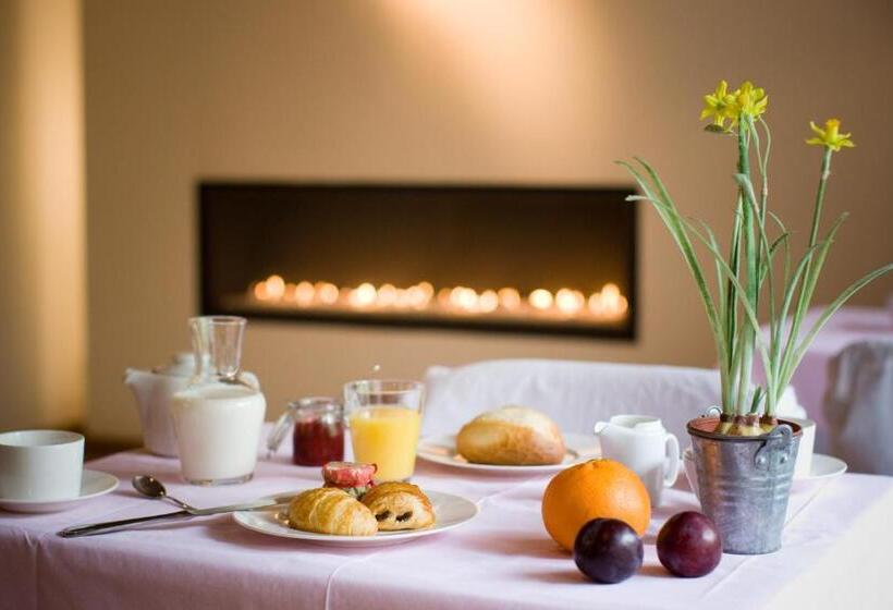 בית מלון כפרי Le Clos Des Récollets