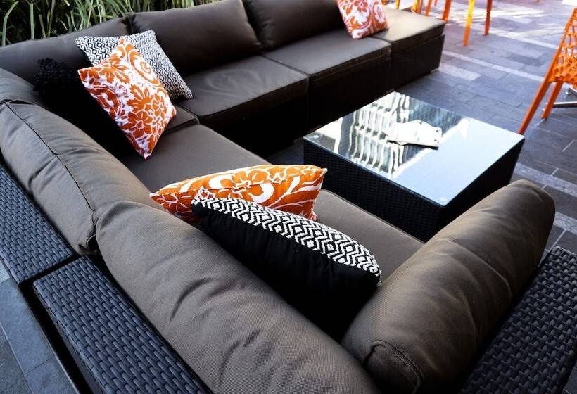 ホテル Madison Plaza Townsville