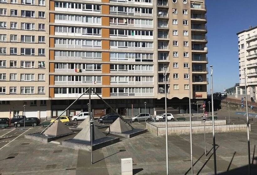 Malecot Hotel By F Hotels