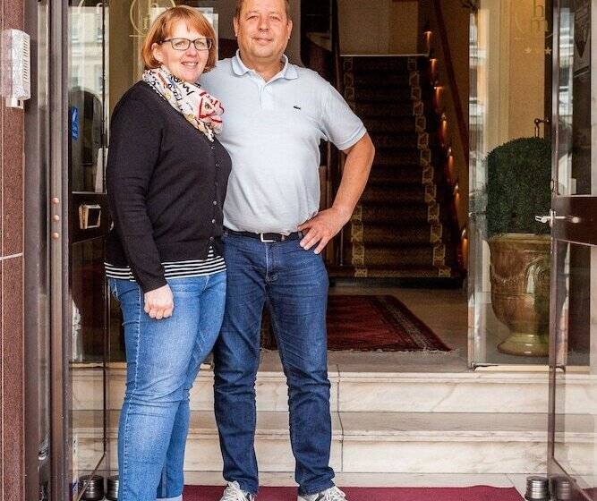 Malecot Hotel By F Hotels