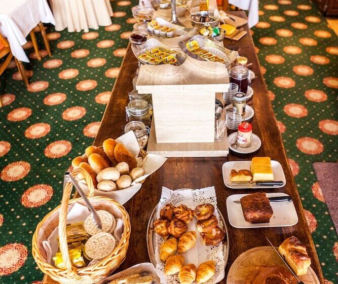 Malecot Hotel By F Hotels