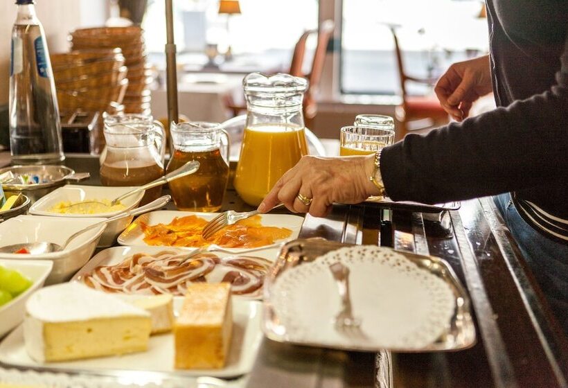 Malecot Hotel By F Hotels