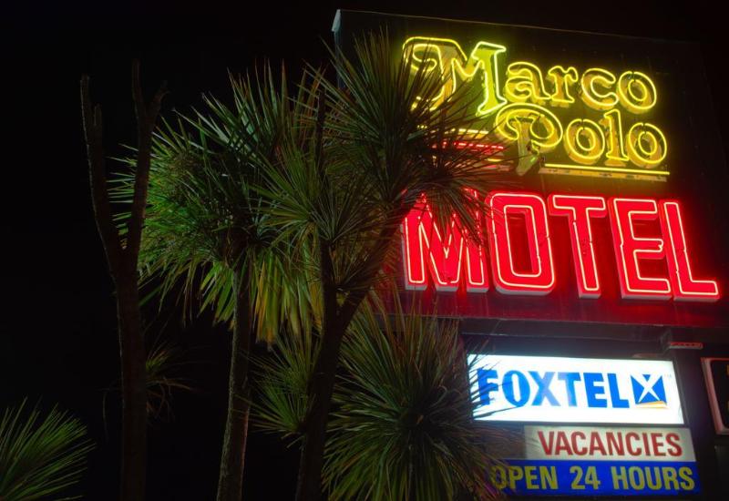 בית מלון כפרי Marco Polo Motor Inn  Sydney